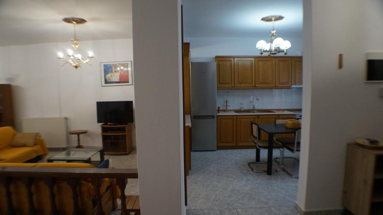 Villa Konstadine Asproválta Eksteriør billede